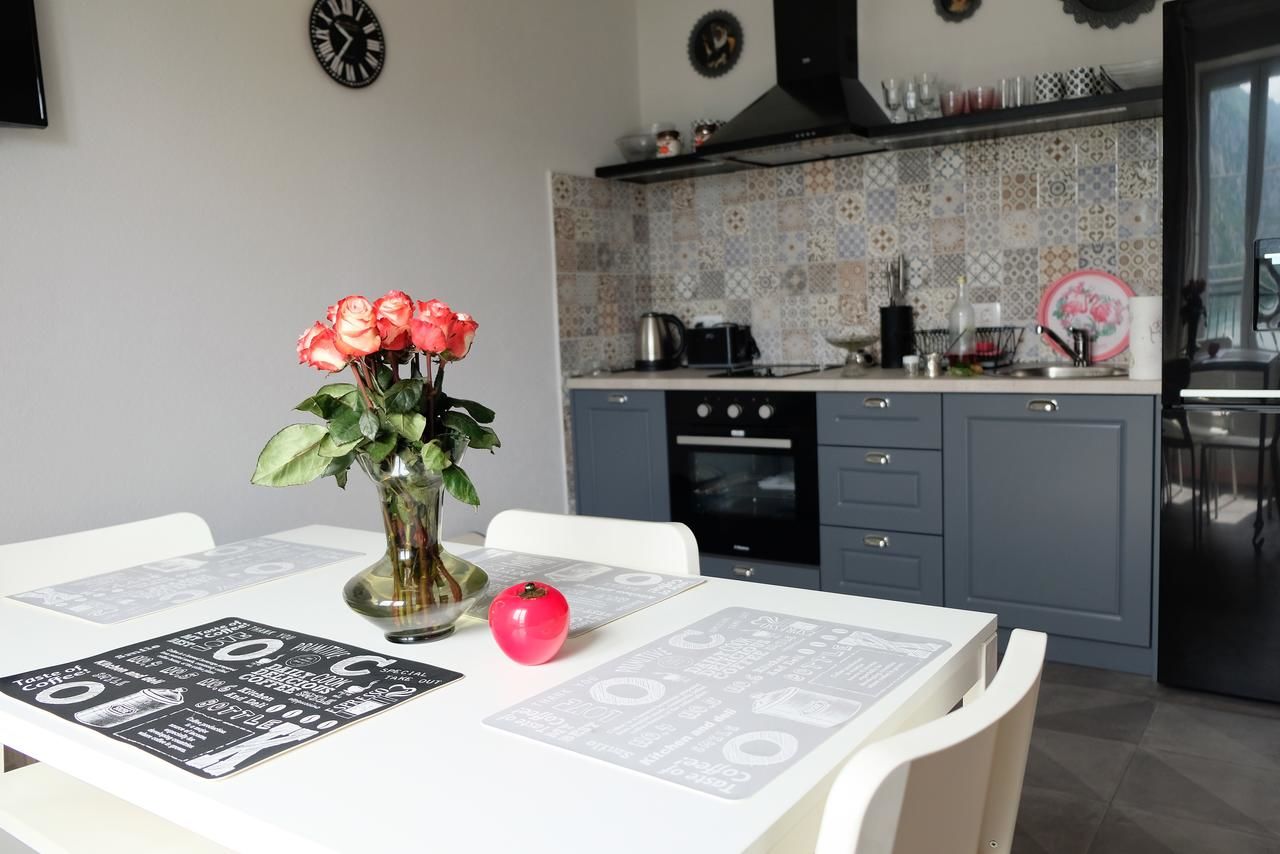 Апарт-отели Apartment Mint&Rose Рисан