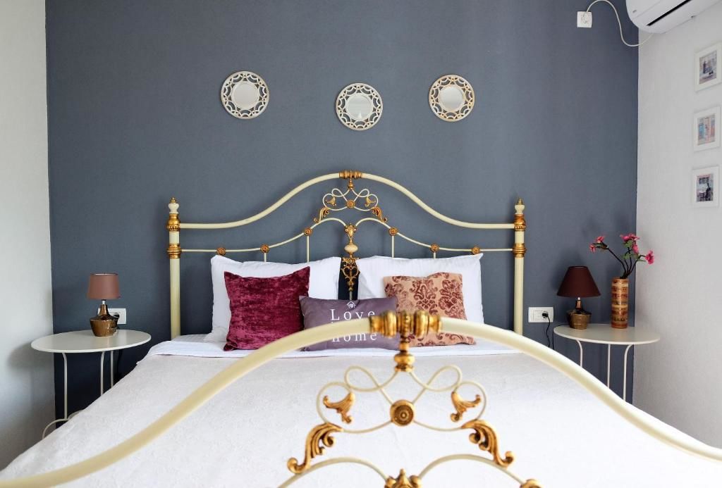 Апарт-отели Apartment Mint&Rose Рисан