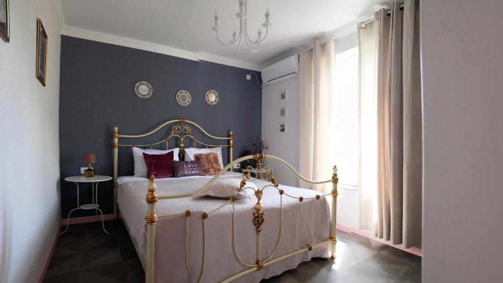 Апарт-отели Apartment Mint&Rose Рисан