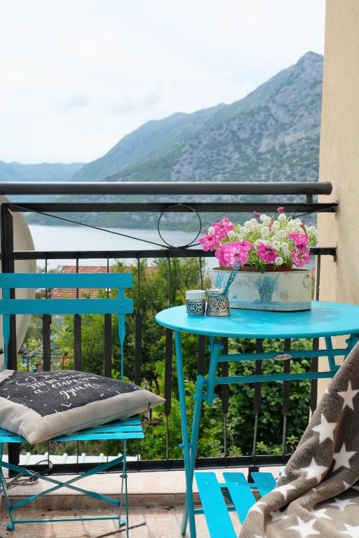 Апарт-отели Apartment Mint&Rose Рисан